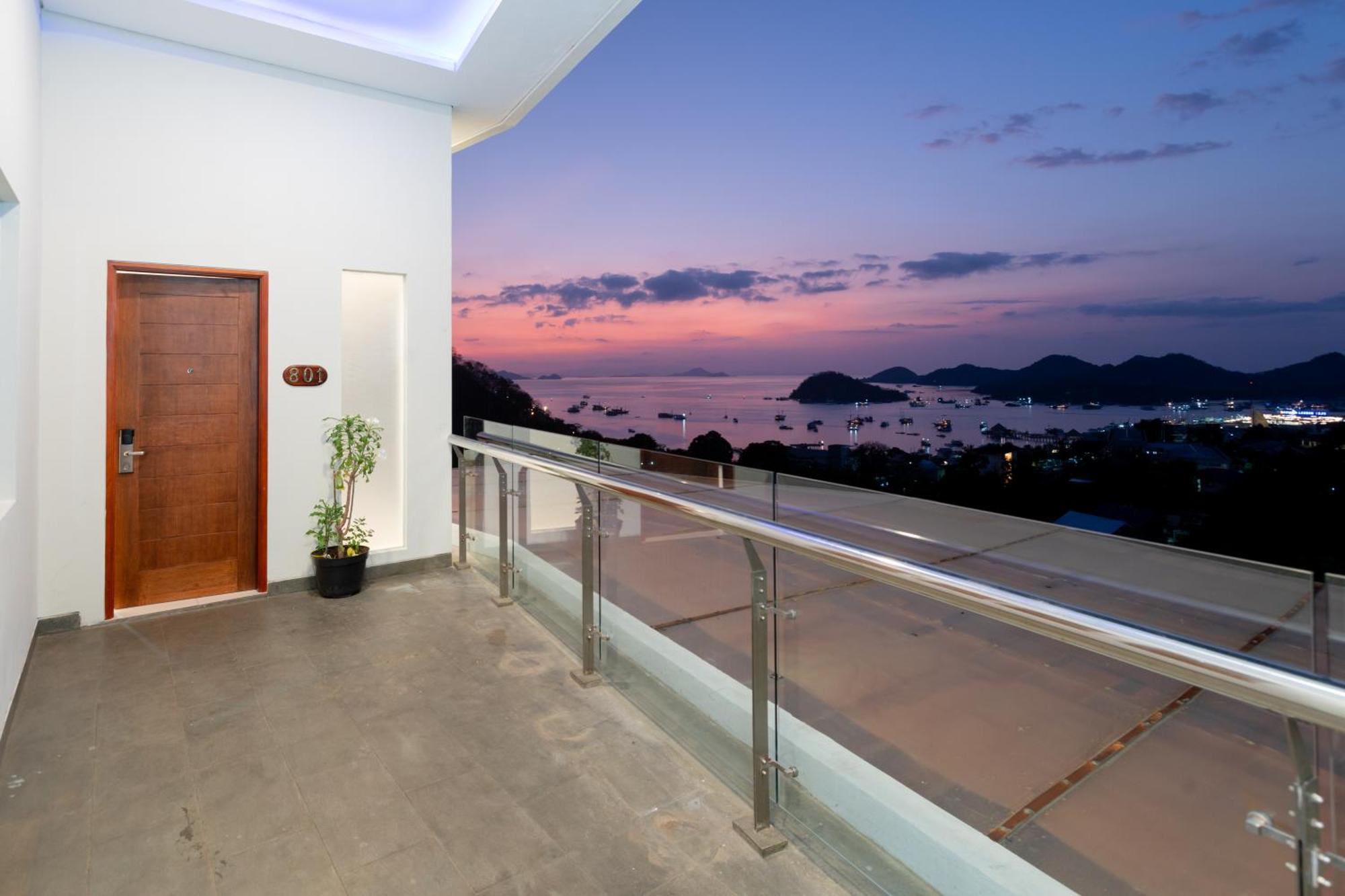 Zasgo Hotel Labuan Bajo Luaran gambar