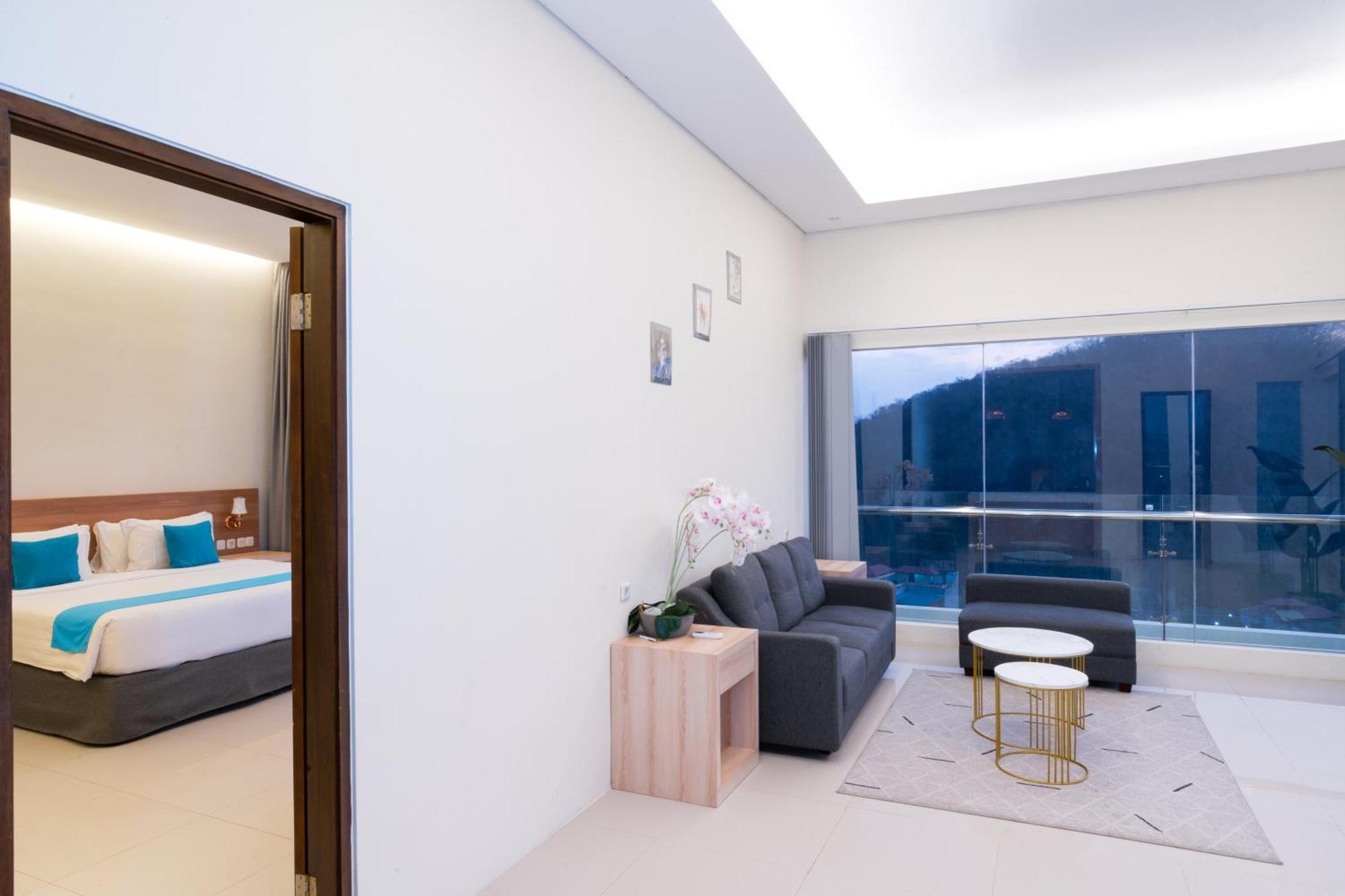 Zasgo Hotel Labuan Bajo Luaran gambar